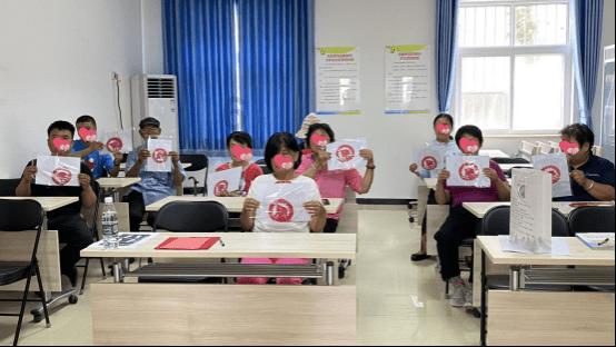 夏朝灭亡后，王子逃到了大漠，一千多年后繁衍出汉人的天敌